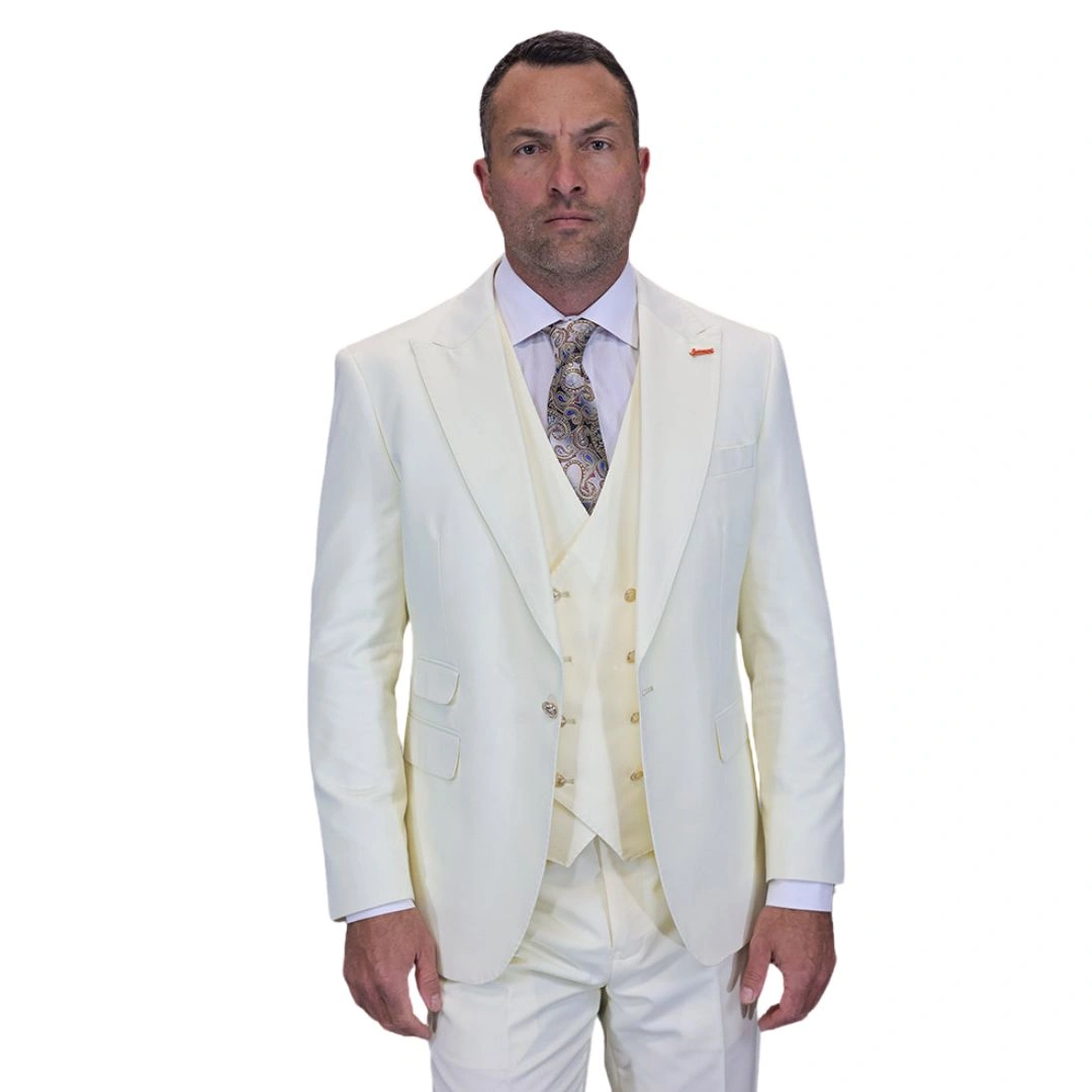 Aether Crest : L'élégance moderne en trois pièces, costume blanc cassé, coupe impeccable, un style inoubliable!